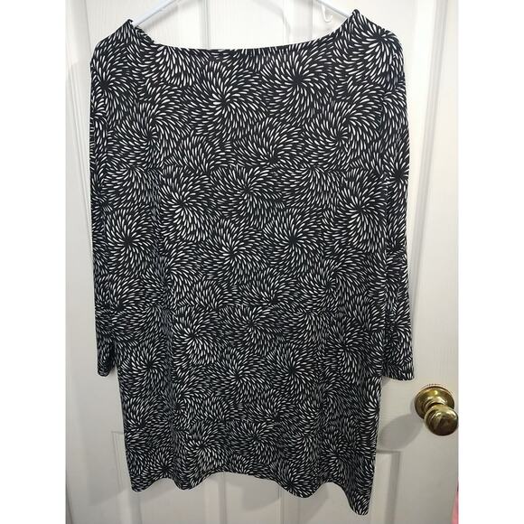 Talbots Woman 1X Black White Tunic Stretch Blouse Minimalist Business Casual - Picture 7 of 7